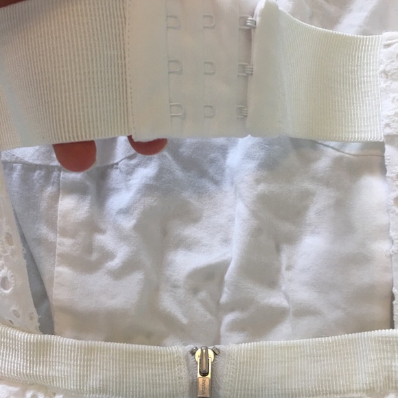 Aritzia - Talula white lace dress - Picture 5 of 7